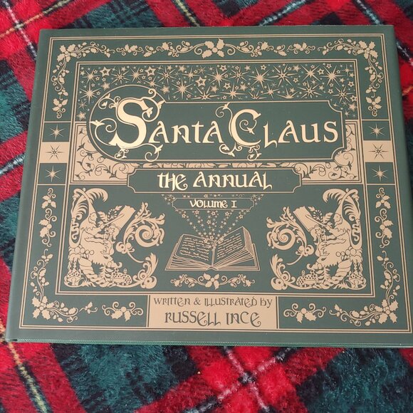 Santa Claus: The Annual by Ince, Russell Hardback Book - Brand New -Volume 1 - Picture 4 of 16